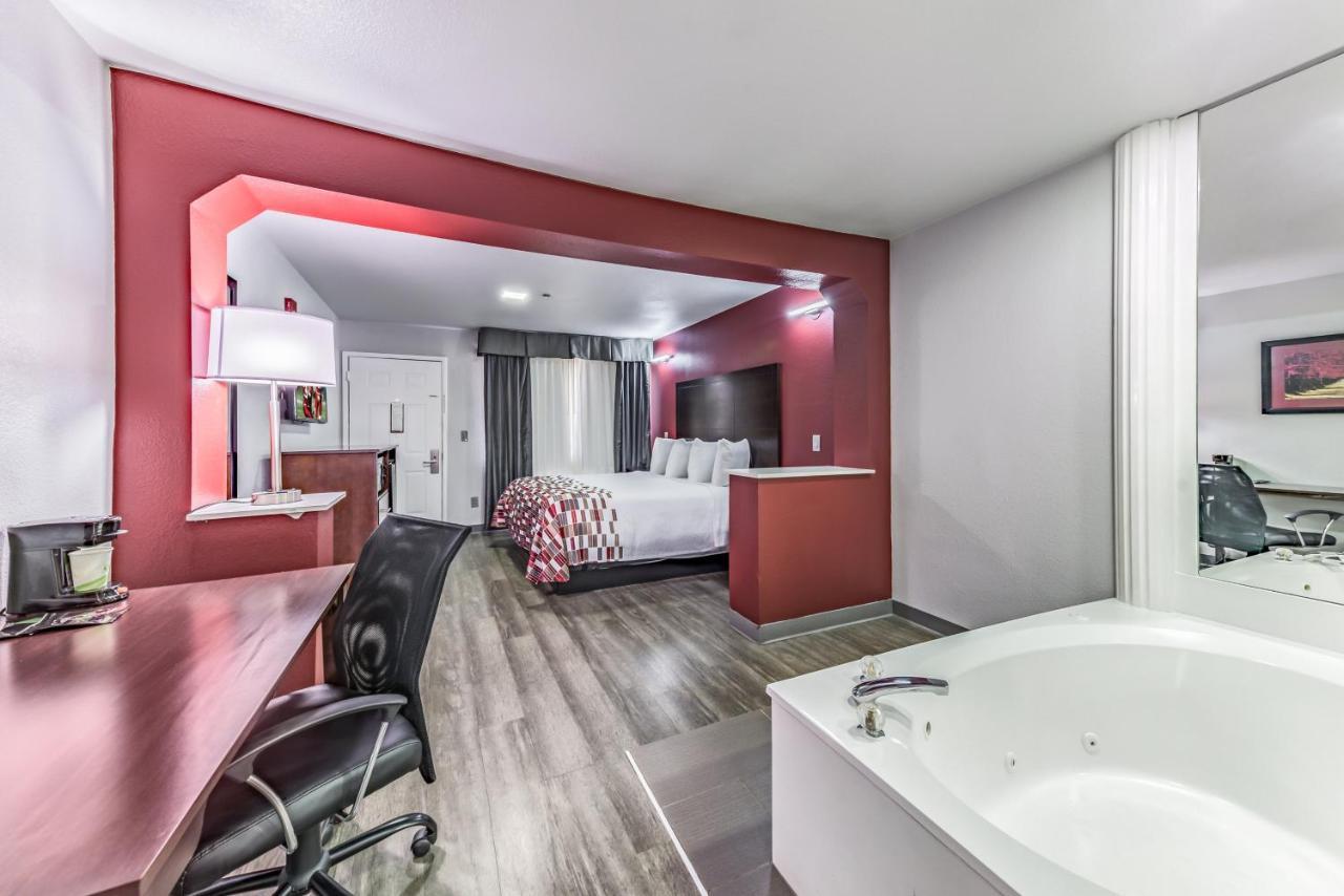Red Roof Inn Dallas - Mesquite Fair Park Ne Eksteriør bilde